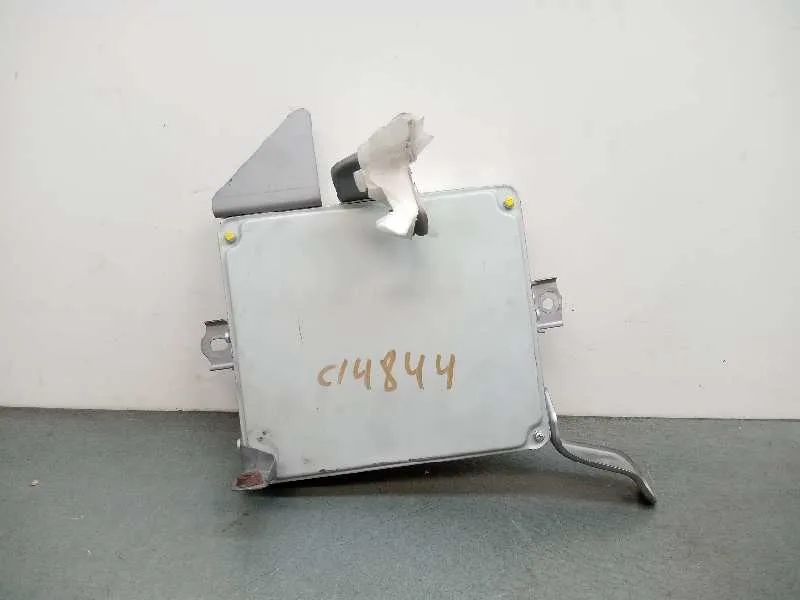 Centralita Motor Uce para Toyota Prius (Nhw20)