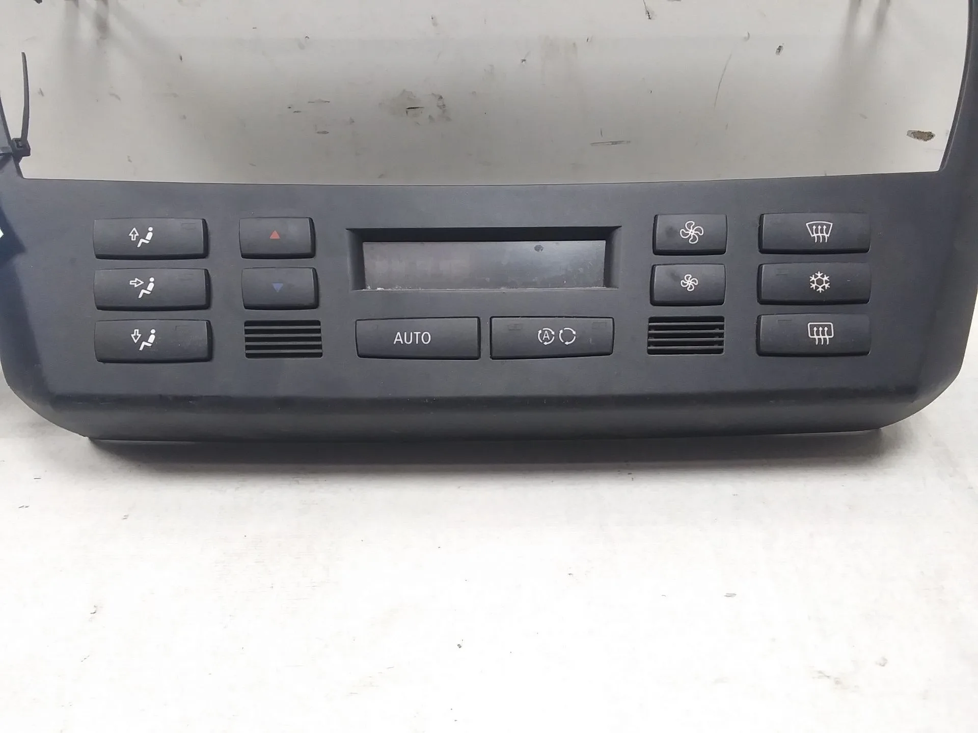 Mando Climatizador para Bmw X3 (E83)