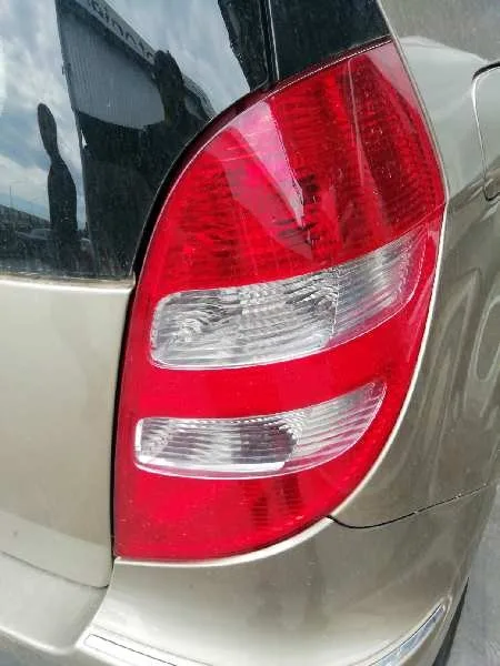 Piloto Trasero Derecho para Mercedes-Benz Clase A (W169)