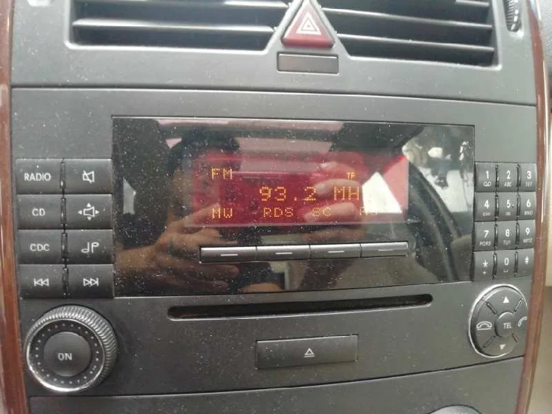 Sistema Audio / Radio Cd para Mercedes-Benz Clase A (W169)
