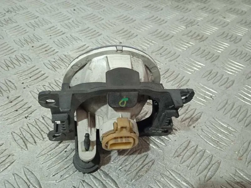 Faro Antiniebla Izquierdo para Peugeot 208