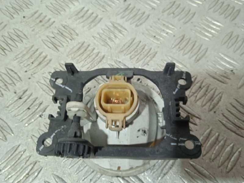 Faro Antiniebla Izquierdo para Peugeot 208