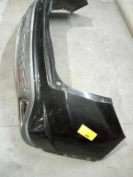 Paragolpes Trasero para Honda Civic Berlina (Fn)