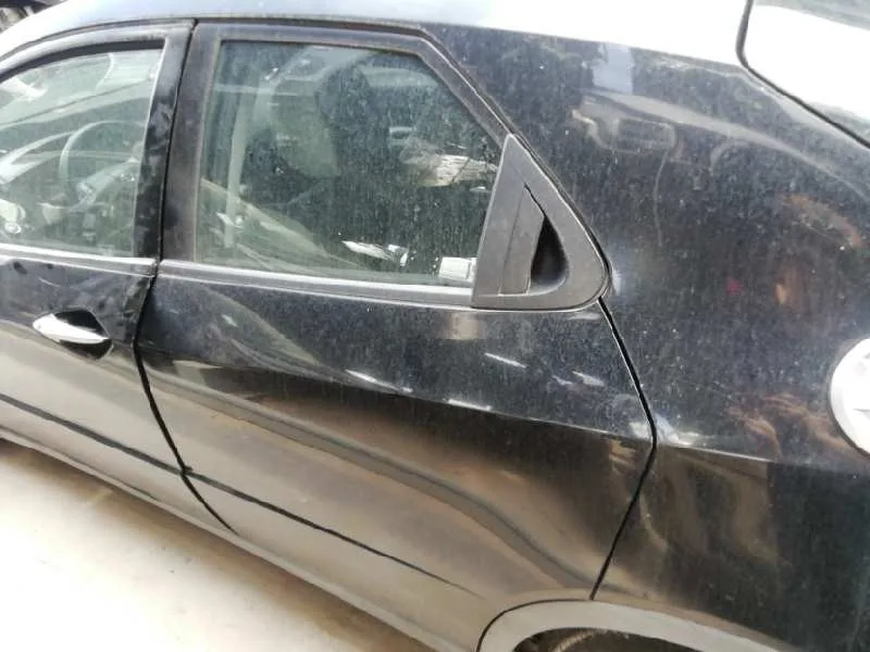 Puerta Trasera Izquierda para Honda Civic Berlina (Fn)