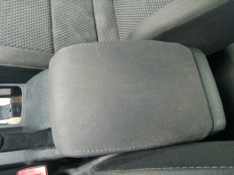 Apoyabrazos Central para Volkswagen Jetta (1K2)