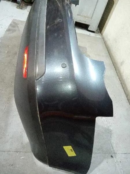 Paragolpes Trasero para Volkswagen Jetta (1K2)