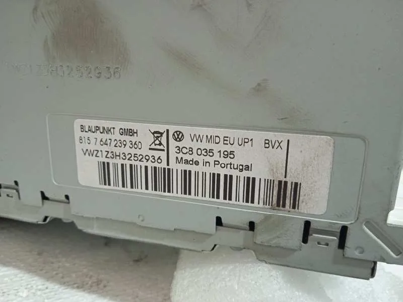 Sistema Audio / Radio Cd para Volkswagen Jetta (1K2)