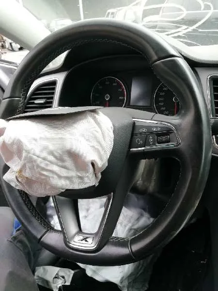 Volante para Seat Leon (5F1)