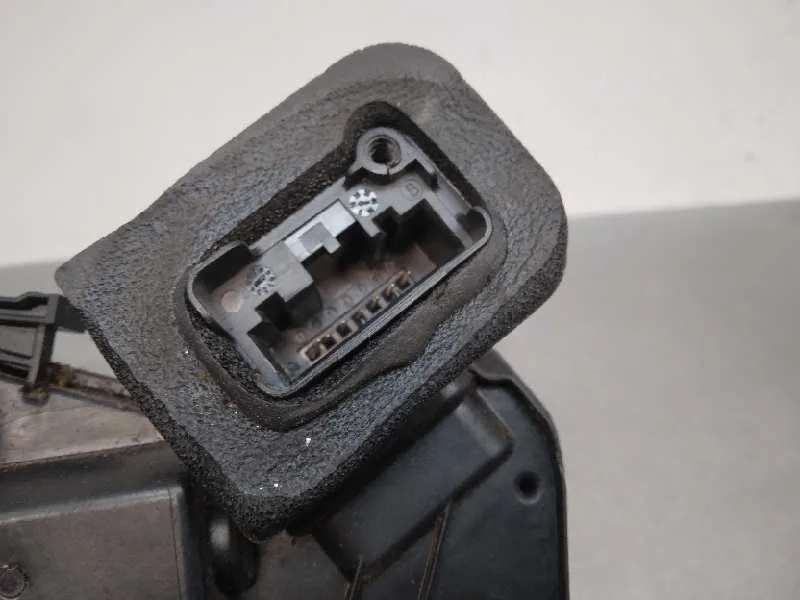 Cerradura Puerta Trasera Derecha para Seat Leon (5F1)