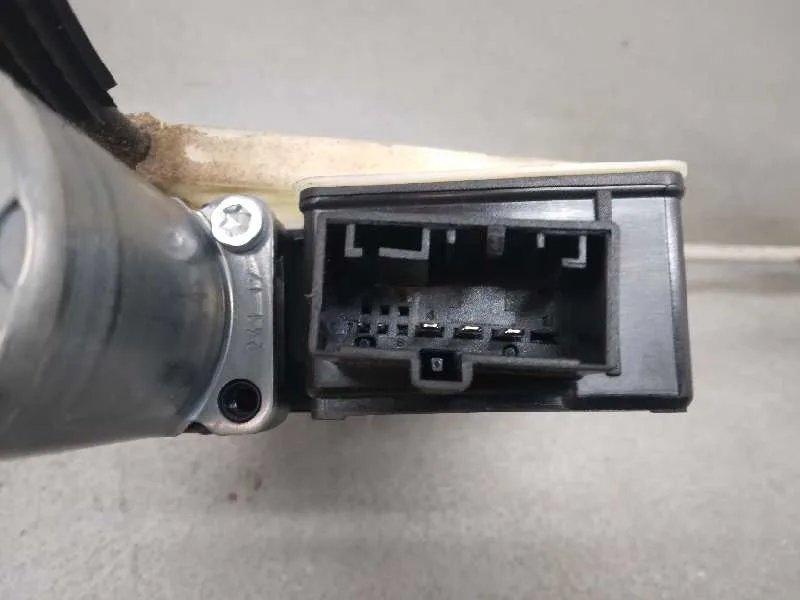 Elevalunas Trasero Derecho para Seat Leon (5F1)