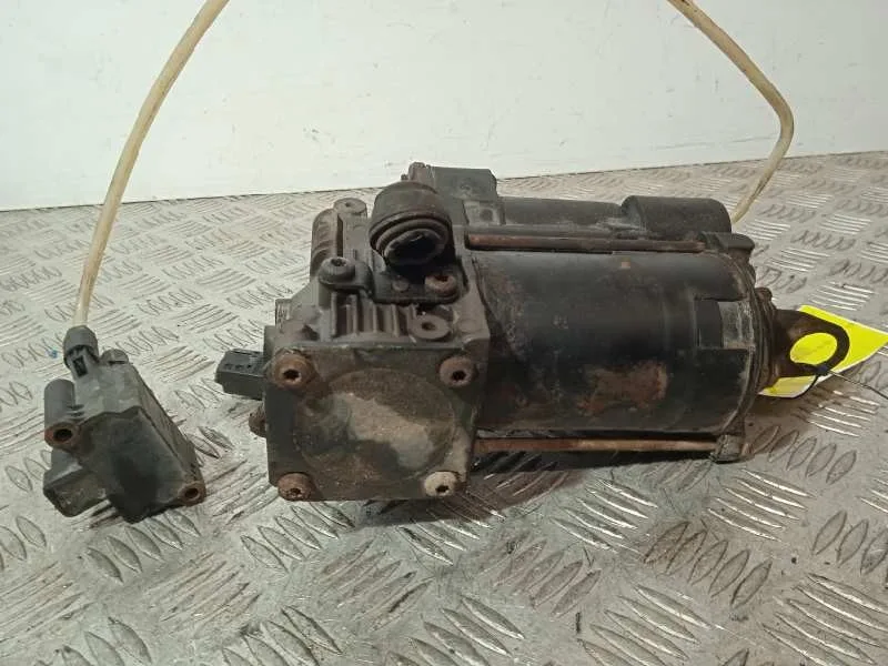 Bomba Suspension para Mercedes-Benz Clase R (W251)