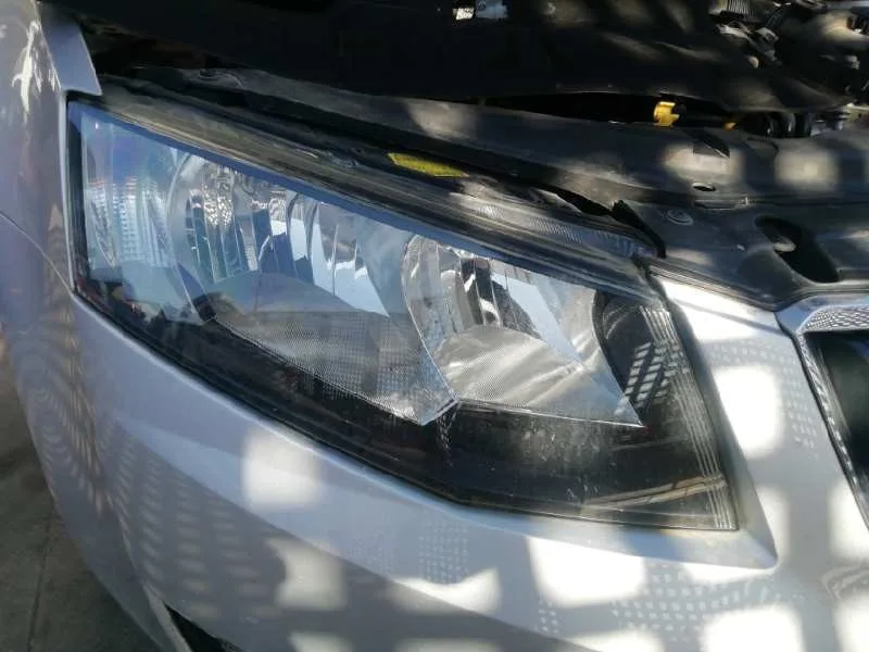 Faro Derecho para Skoda Octavia Combi (5E5)