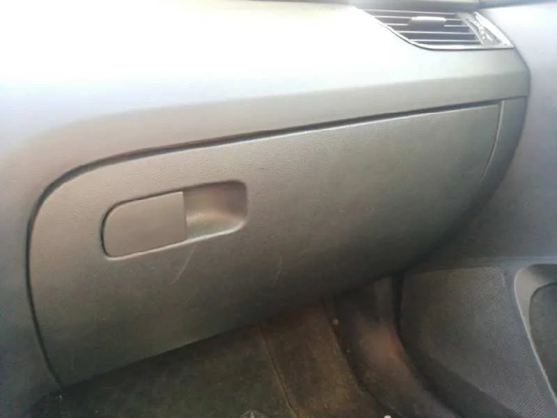 Guantera para Skoda Octavia Combi (5E5)