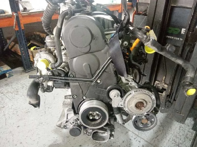 Motor Completo para Volkswagen Passat Berlina (3B3)