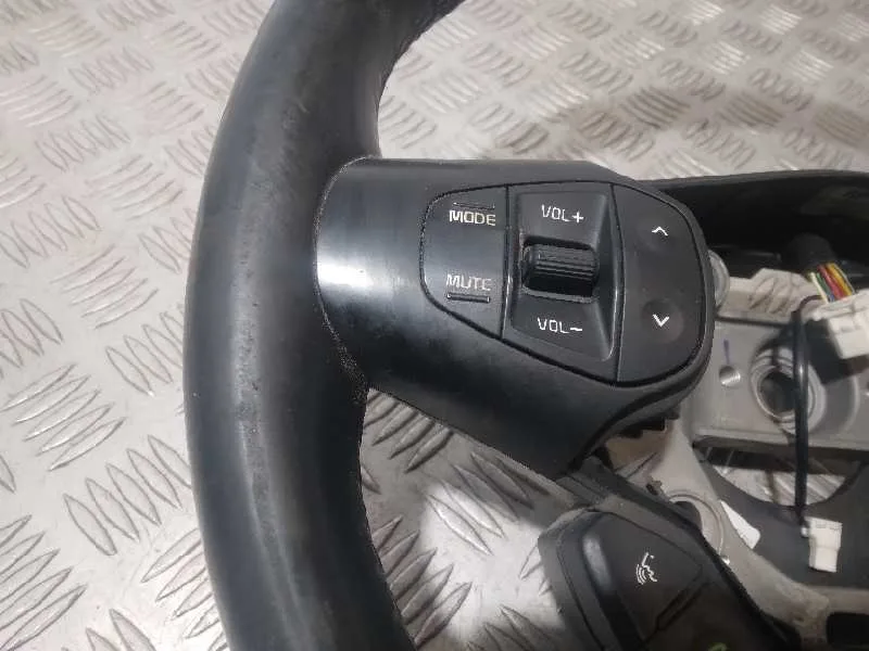 Volante para Kia Carens ( )