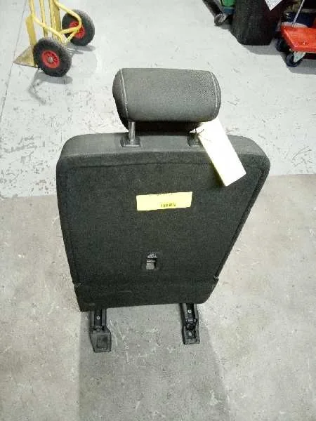 Asiento Trasero Izquierdo para Kia Carens ( )
