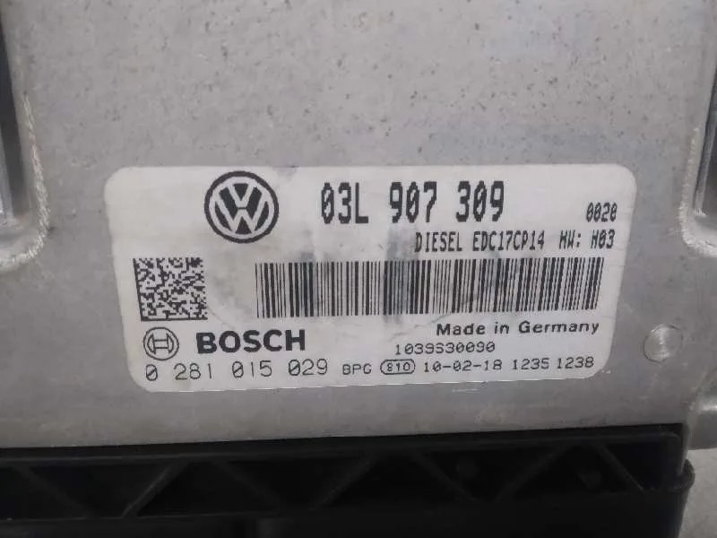 Centralita Motor Uce para Volkswagen Passat Berlina (3C2)