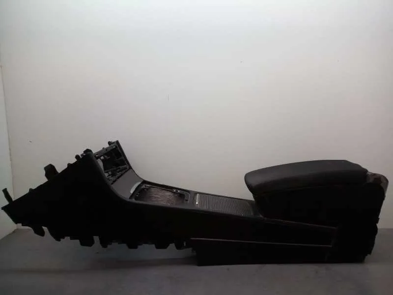 Apoyabrazos Central para Volkswagen Passat Berlina (3C2)