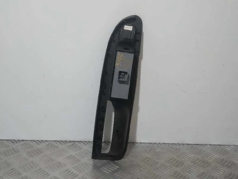 Mando Elevalunas Delantero Izquierdo para Volkswagen Passat Berlina (3C2)