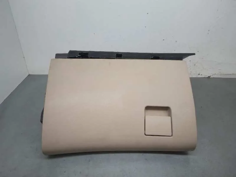 Guantera para Opel Insignia Berlina