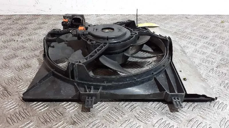 Electroventilador para Peugeot 208