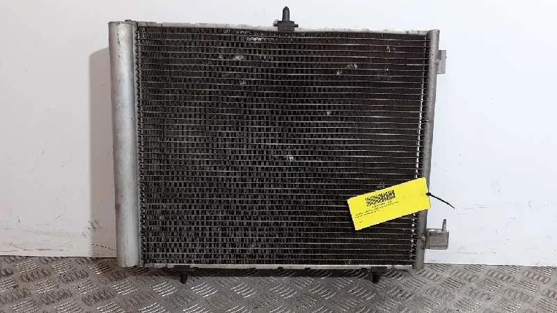 Condensador / Radiador Aire Acondicionado para Peugeot 208