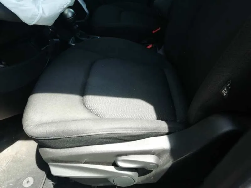 Juego Asientos Completo para Jeep Renegade