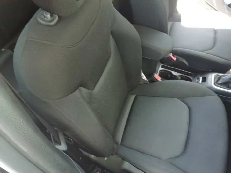 Juego Asientos Completo para Jeep Renegade
