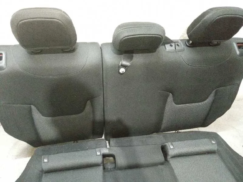 Juego Asientos Completo para Jeep Renegade
