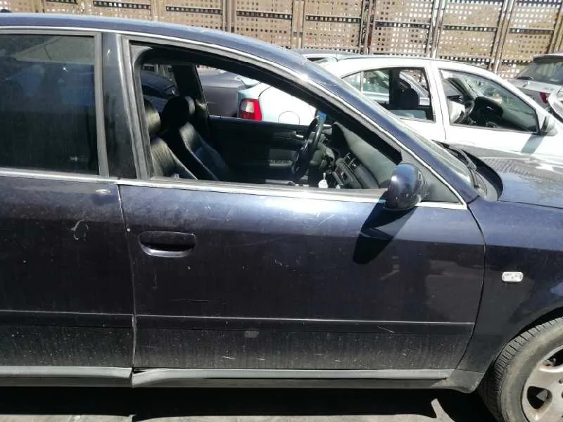 Puerta Delantera Derecha para Audi A6 Berlina (4B2)