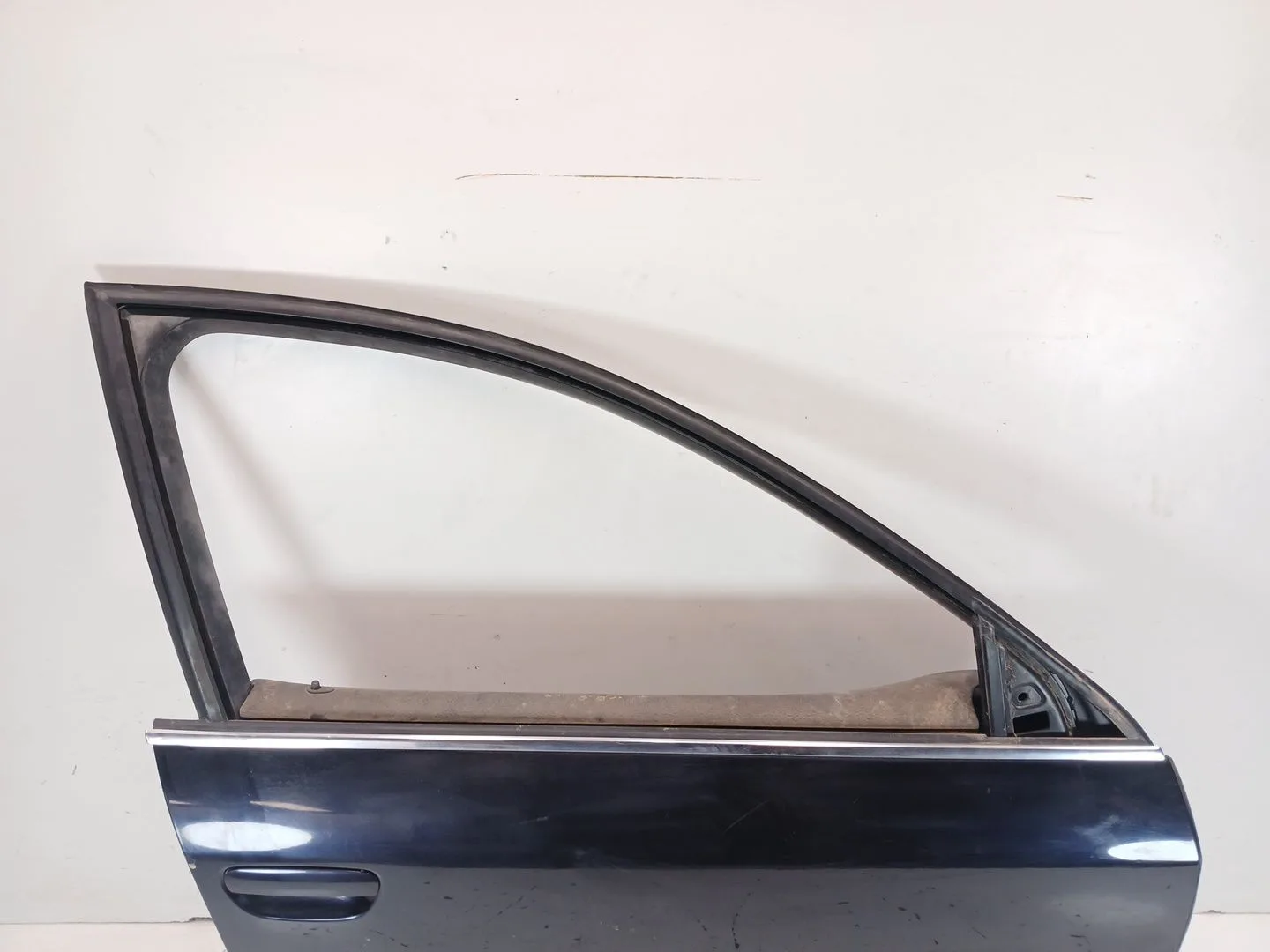 Puerta Delantera Derecha para Audi A6 Berlina (4B2)