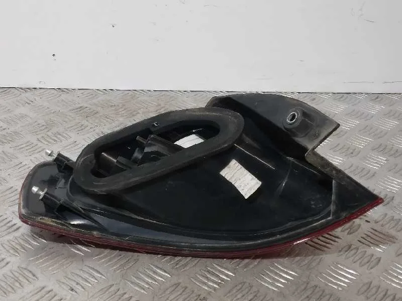 Piloto Trasero Derecho para Fiat Croma (194)