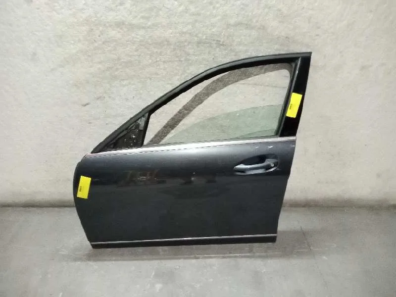 Puerta Delantera Izquierda para Mercedes-Benz Clase C (W204) Berlina