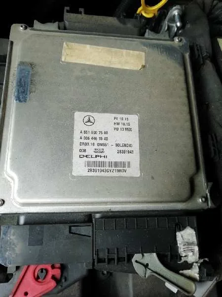 Centralita Motor Uce para Mercedes-Benz Clase C (W204) Berlina