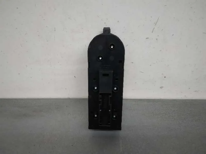 Mando Elevalunas Delantero Izquierdo para Opel Astra H Ber.