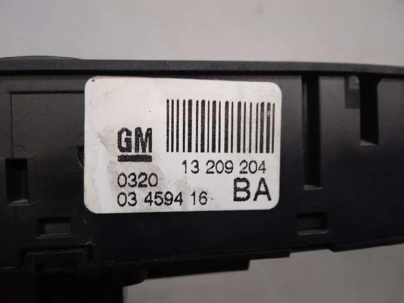 Mando Elevalunas Delantero Izquierdo para Opel Astra H Ber.