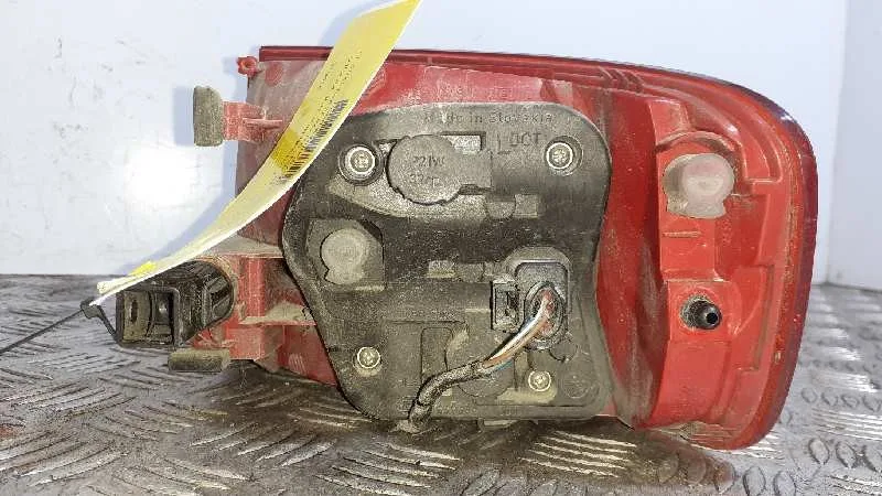 Piloto Trasero Izquierdo para Audi A4 Ber. (B8)