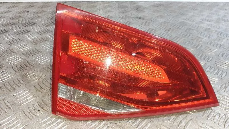 Piloto Trasero Izquierdo Interior para Audi A4 Ber. (B8)