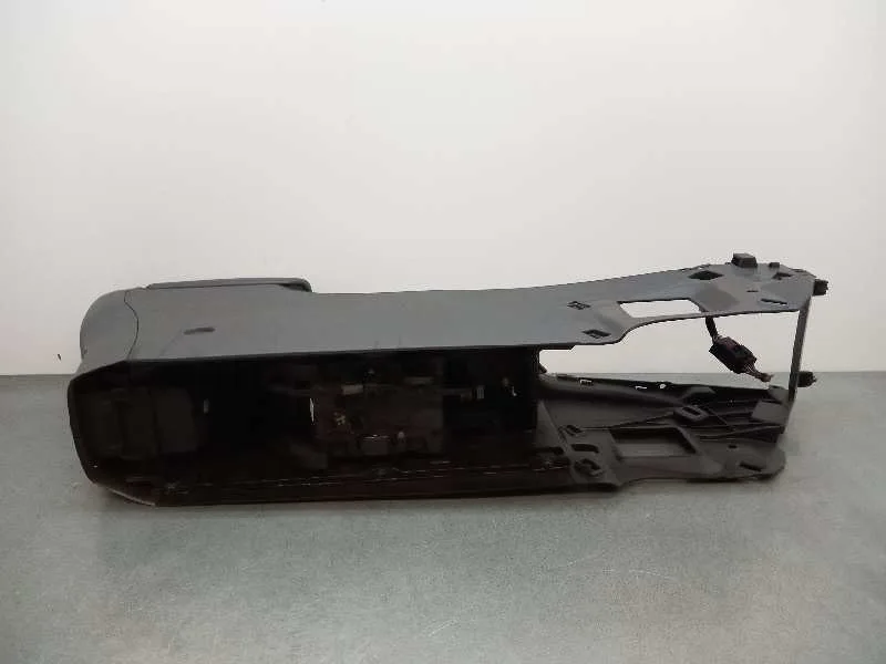 Apoyabrazos Central para Opel Astra J Lim.