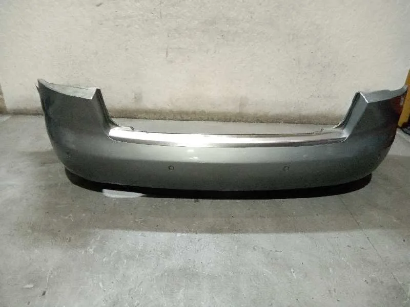 Paragolpes Trasero para Audi A4 Berlina (8E)