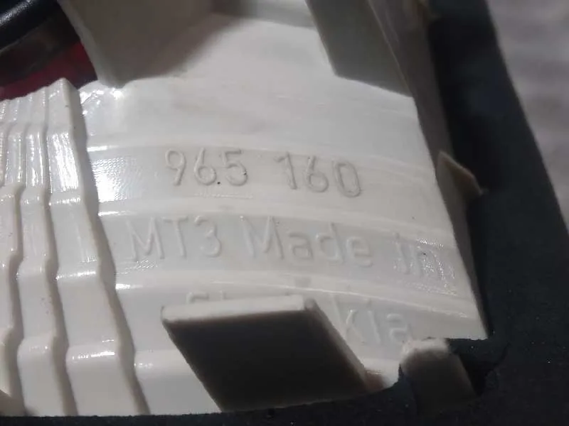 Piloto Trasero Derecho Interior para Audi A4 Berlina (8E)