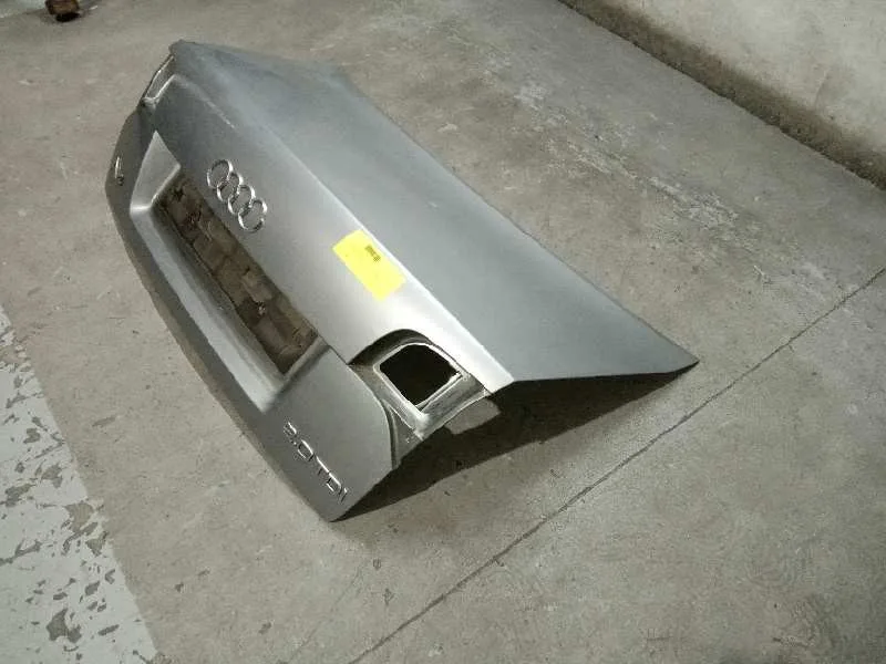 Tapa Maletero para Audi A4 Berlina (8E)