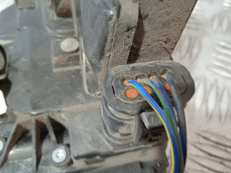 Cerradura Puerta Delantera Izquierda para Mercedes-Benz Vito Kasten