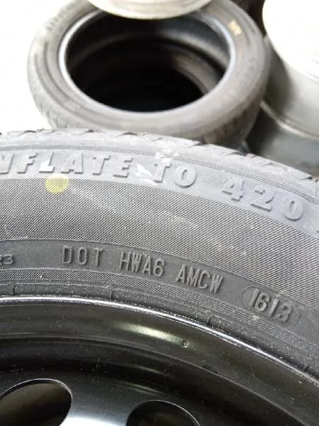 Neumatico Repuesto para Mercedes-Benz Clase C (W204) Berlina