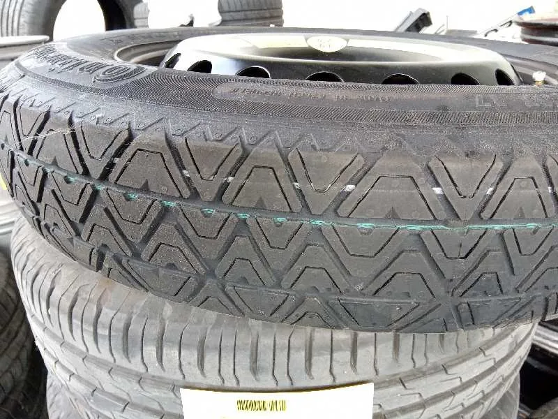 Neumatico Repuesto para Mercedes-Benz Clase C (W204) Berlina