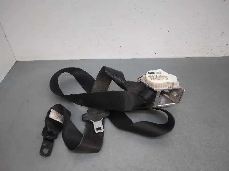 Cinturon Seguridad Trasero Derecho para Bmw X3 (E83)