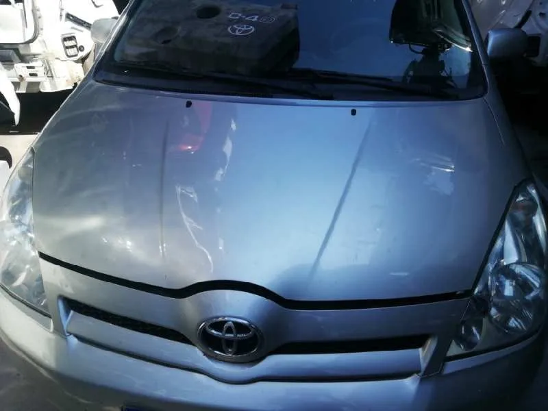 Capot para Toyota Corolla Verso (R1)