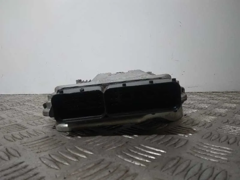Centralita Motor Uce para Mitsubishi Lancer Sportback (Cx)