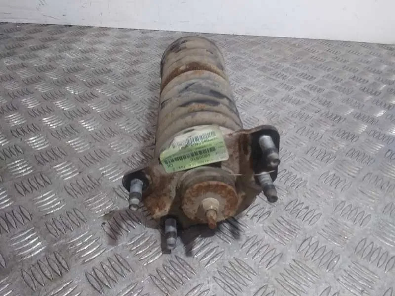 Amortiguador Delantero Derecho para Jeep Cherokee (Kj)