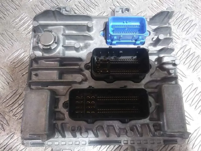 Centralita Motor Uce para Opel Astra K Lim. 5Türig